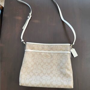 Coach Signature Canvas Crossbody Bag